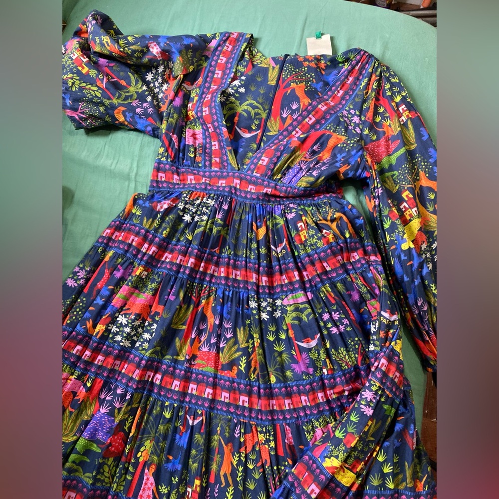 FARM RIO animal utopia midi dress Size Small